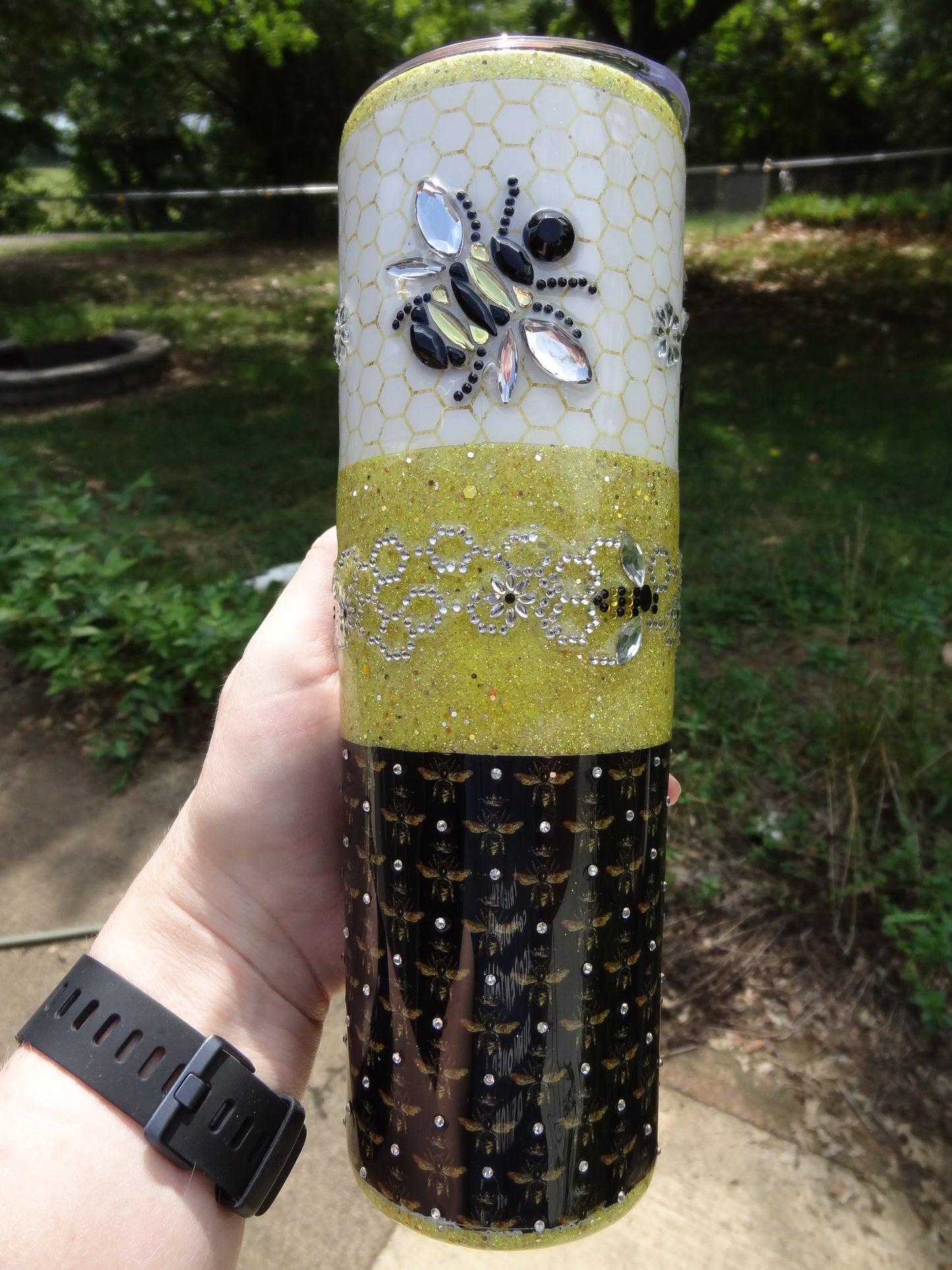 Bee-utiful